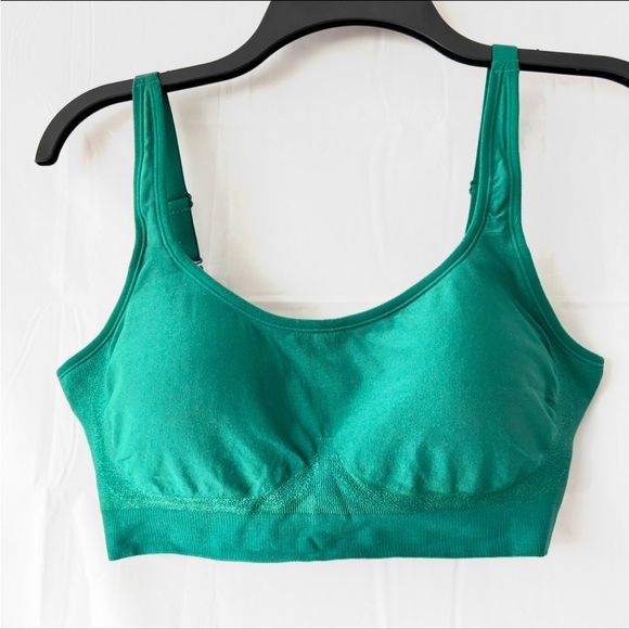 Underoutfit Other - NWOT Underoutfit Teal Green Sports Bra Large Bust Wireless Comfort SZ L